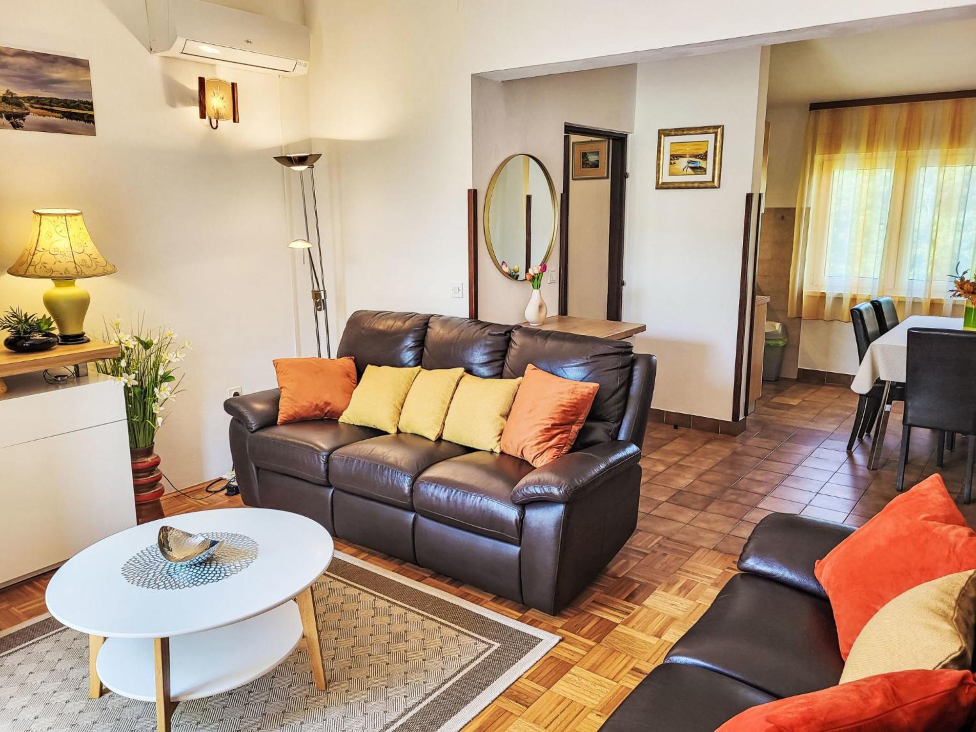 Holiday Home Ive By Interhome ペトルチャネ エクステリア 写真