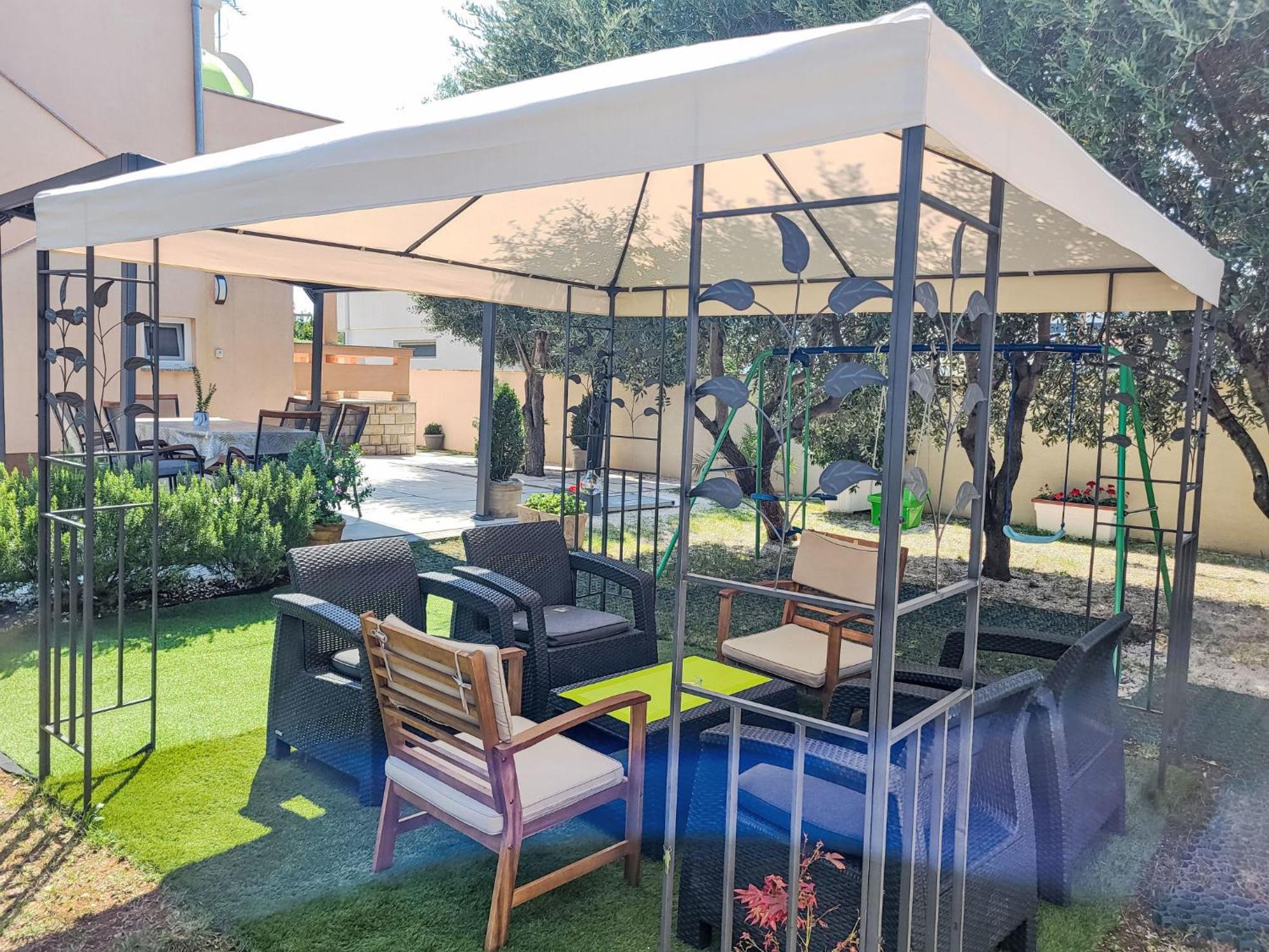 Holiday Home Ive By Interhome ペトルチャネ エクステリア 写真