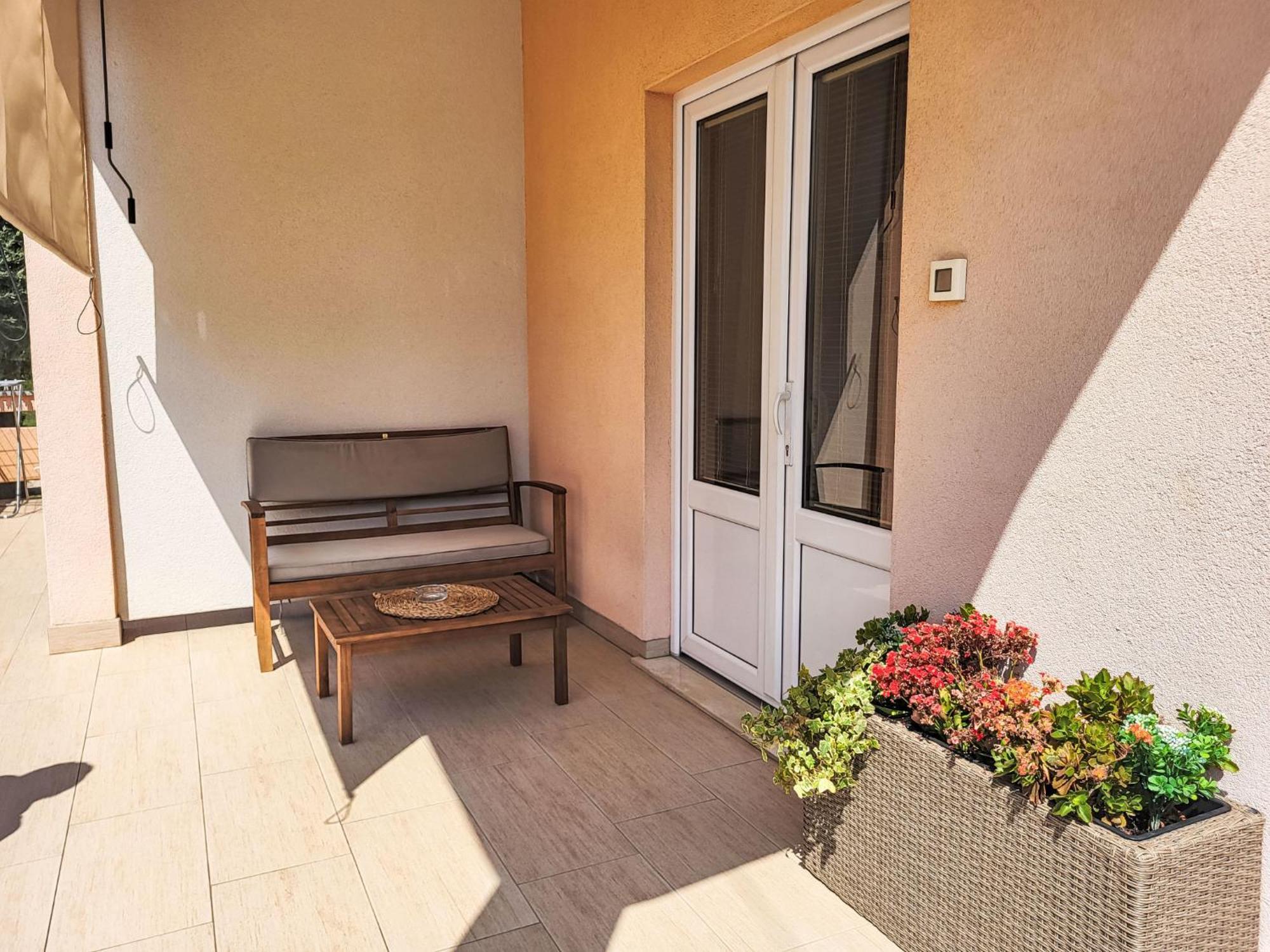 Holiday Home Ive By Interhome ペトルチャネ エクステリア 写真