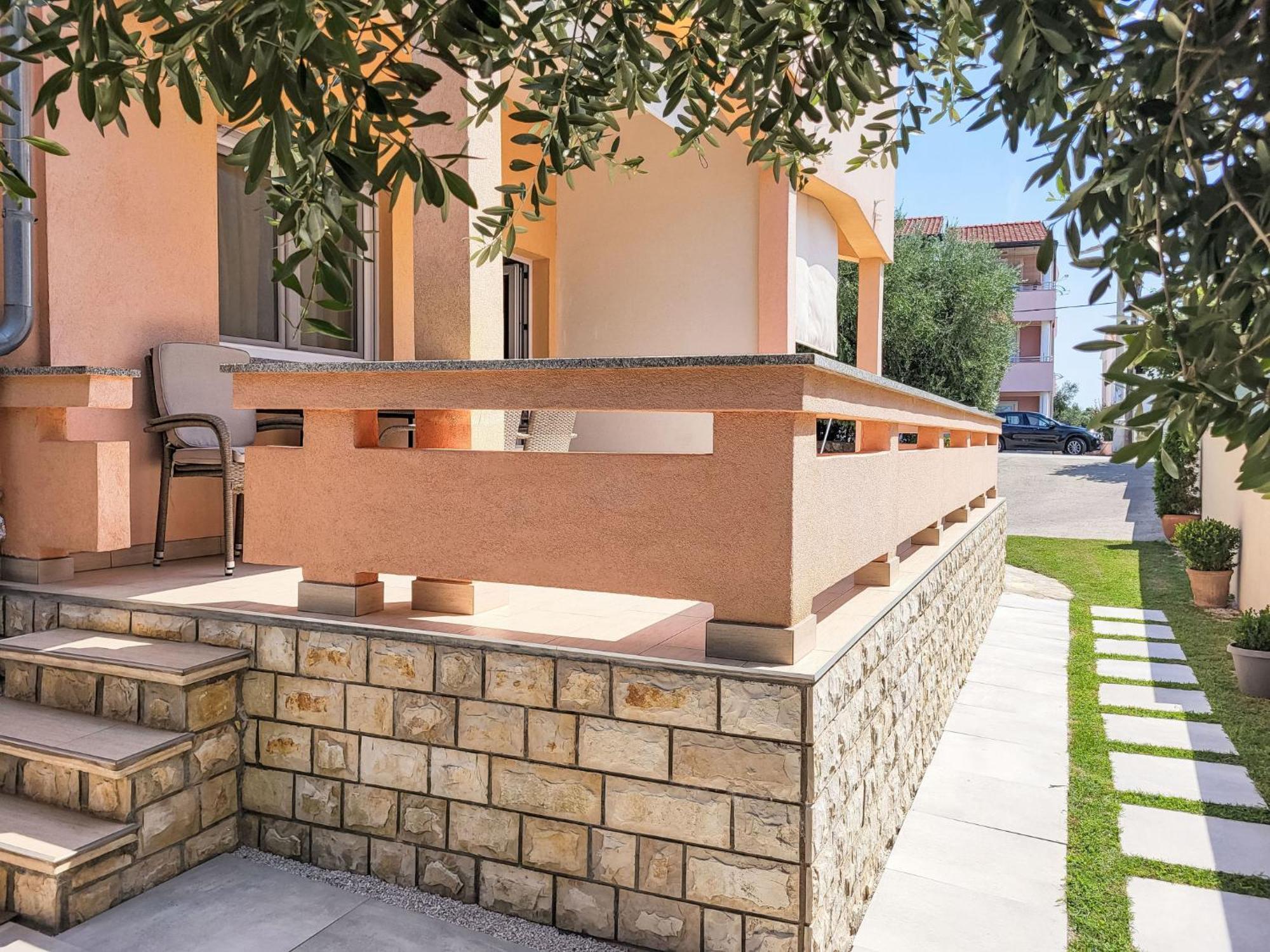Holiday Home Ive By Interhome ペトルチャネ エクステリア 写真