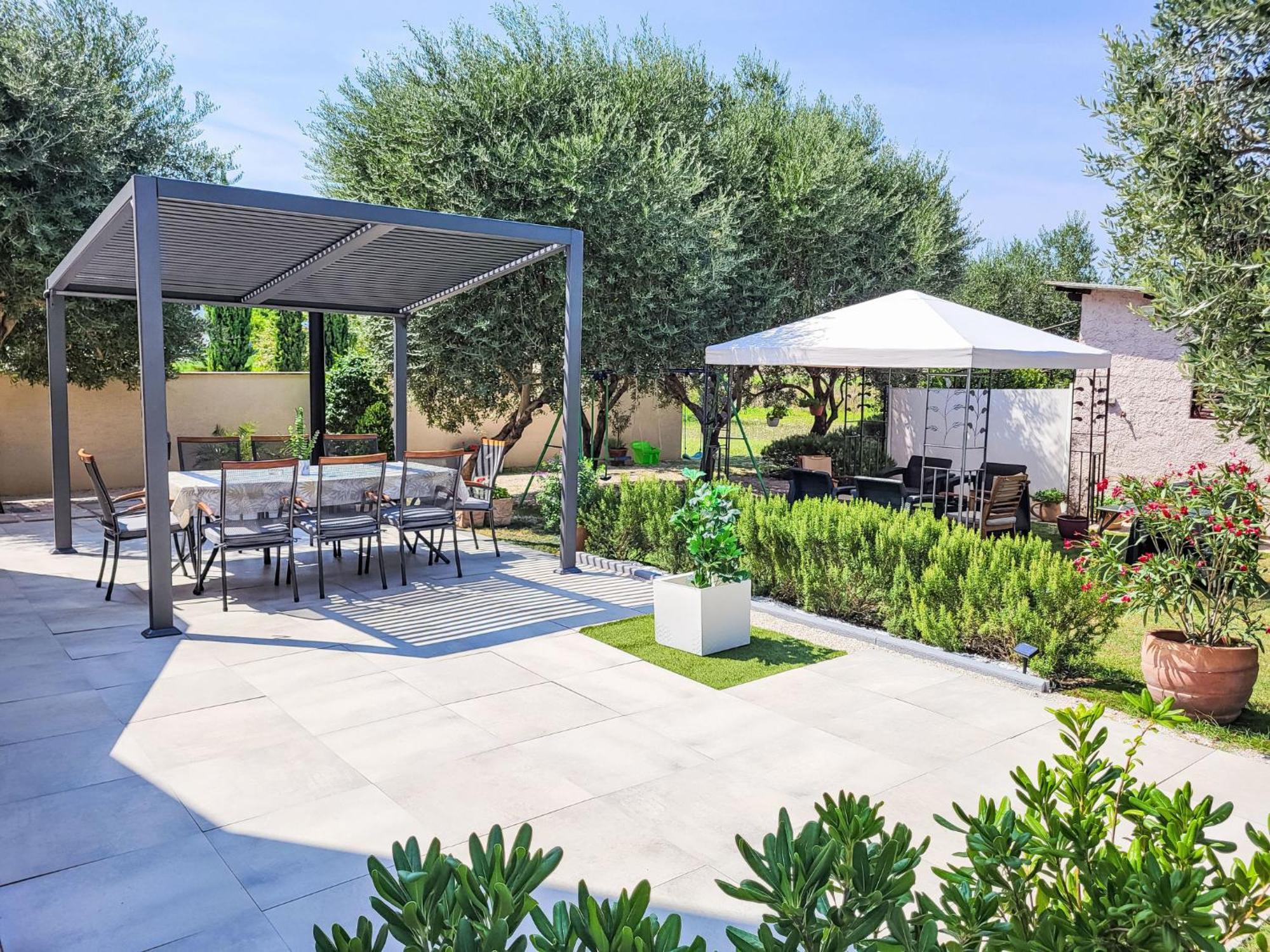 Holiday Home Ive By Interhome ペトルチャネ エクステリア 写真